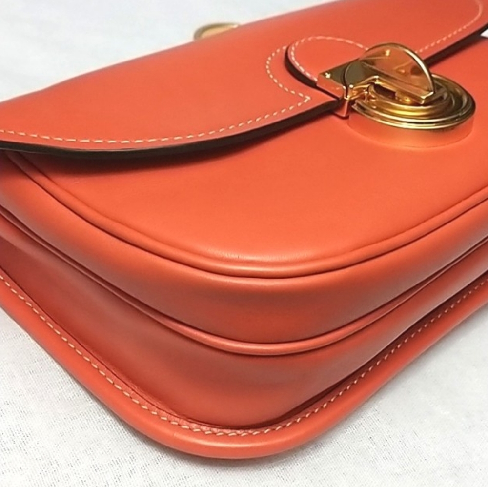 Tory Burch Small James Leather Saddle Crossbody Bag - Picture 9 of 13
